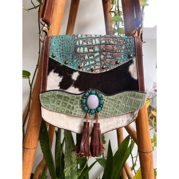 Vintage Cowhide Leather Bag with Turquoise Stones - Picture 1 of 7